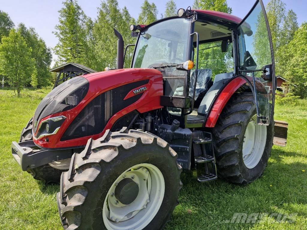Valtra A 105 Tractoren