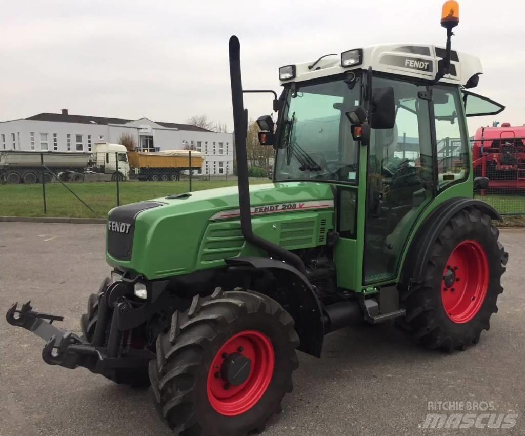 Fendt 208 V Tractoren