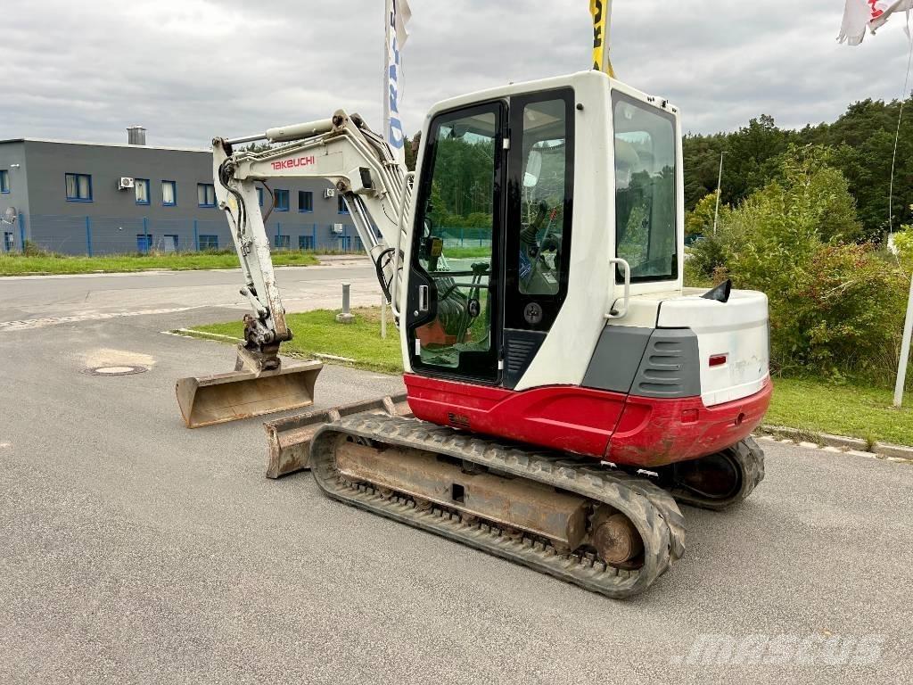 Takeuchi TB 250 Minigraafmachines < 7t