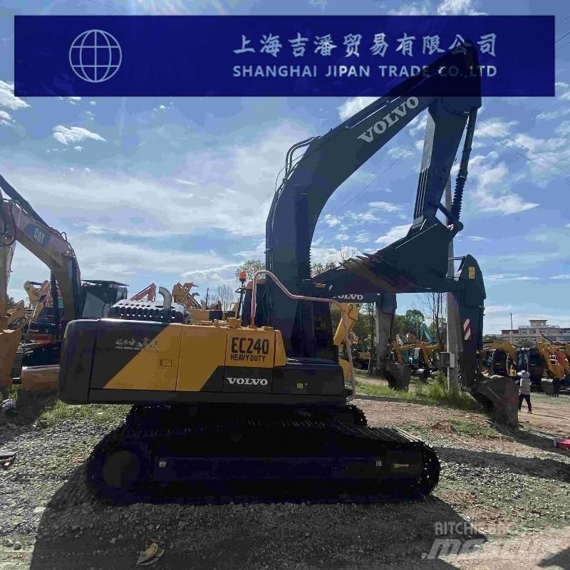 Volvo EC 240 Rupsgraafmachines