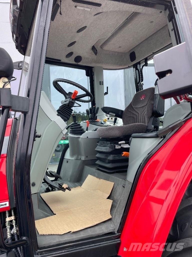 Massey Ferguson 5445 Tractoren