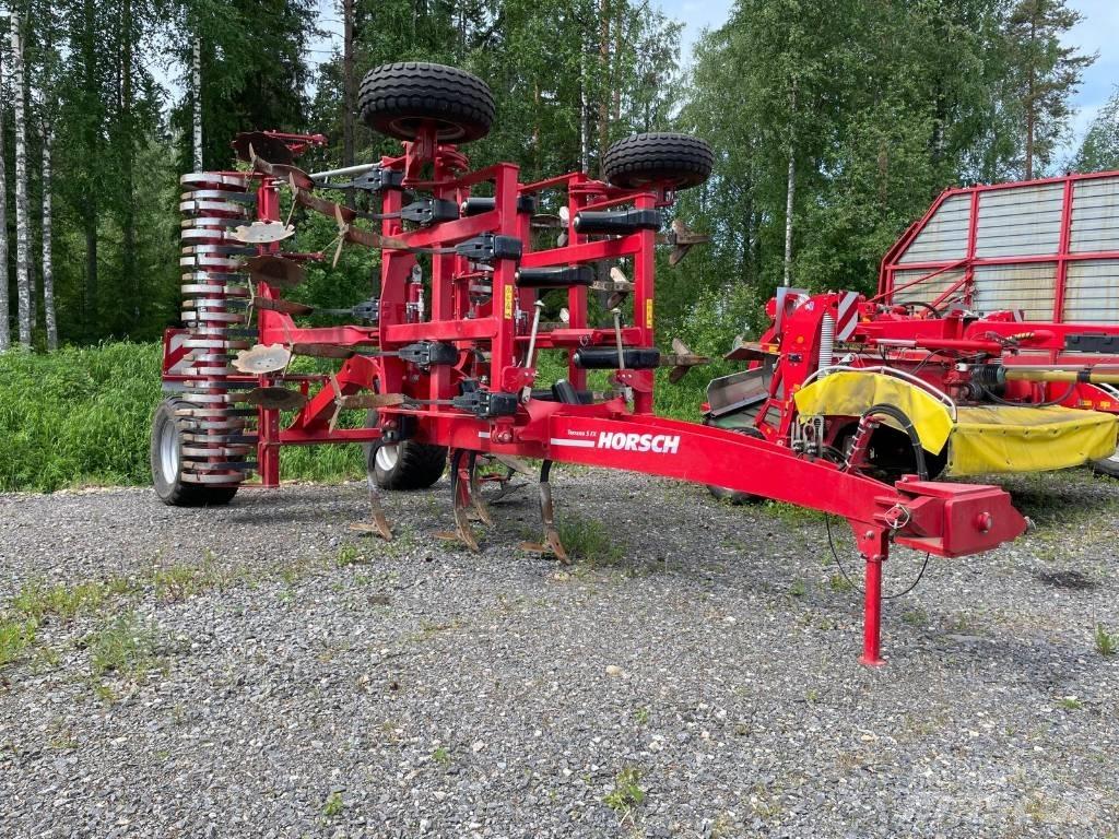 Horsch Terrano 5 FX Cultivatoren
