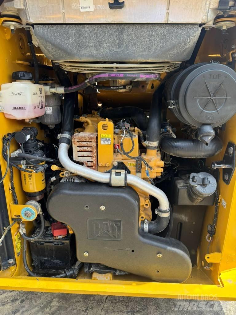 CAT 259D3 Schrankladers