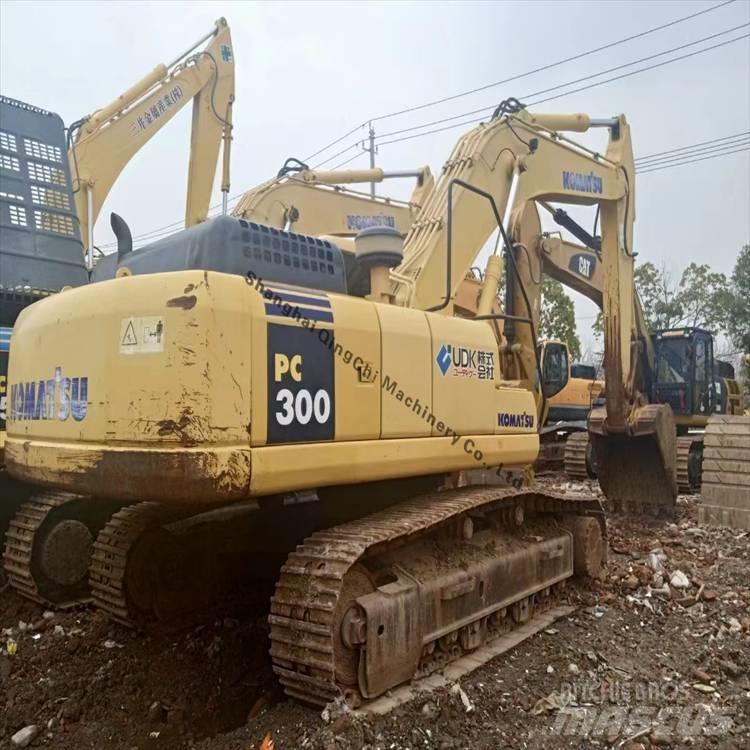 Komatsu 300 Rupsgraafmachines
