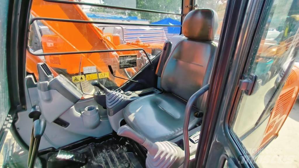 Hitachi ZX 70 Minigraafmachines < 7t