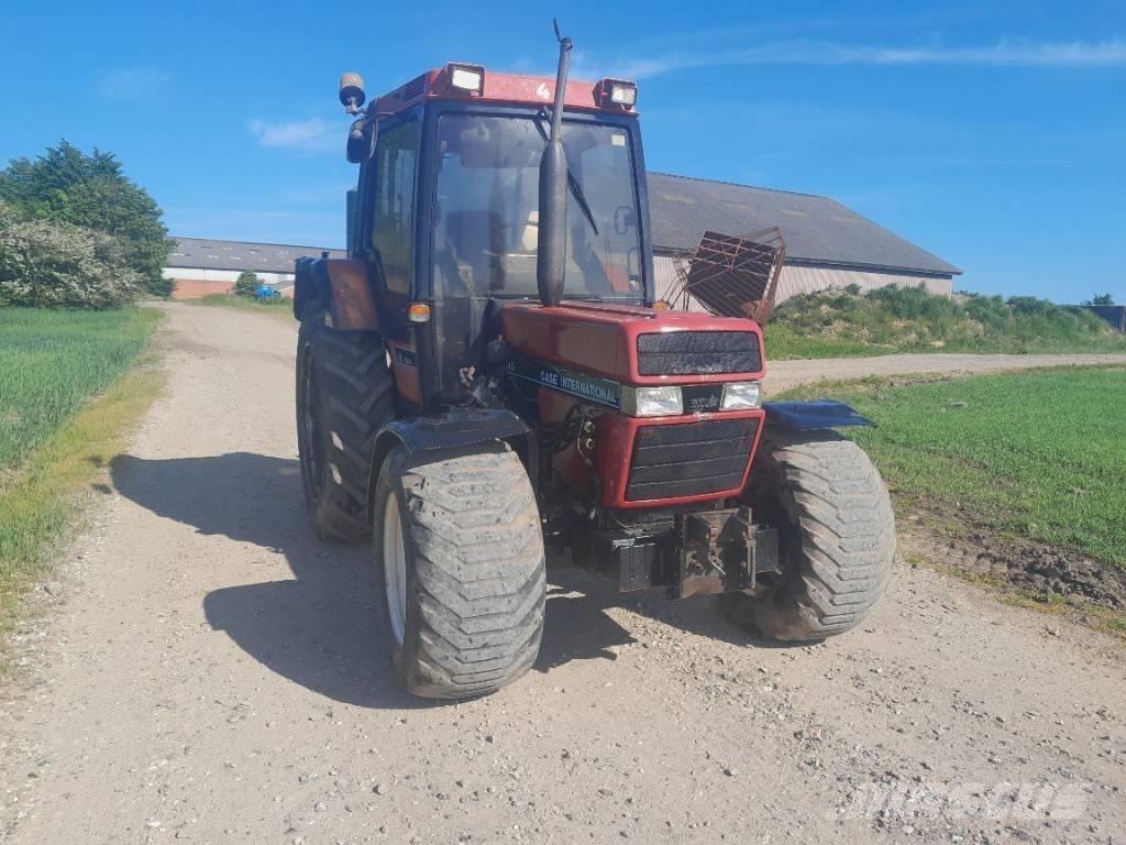 Case IH 845 XLA Plus Tractoren