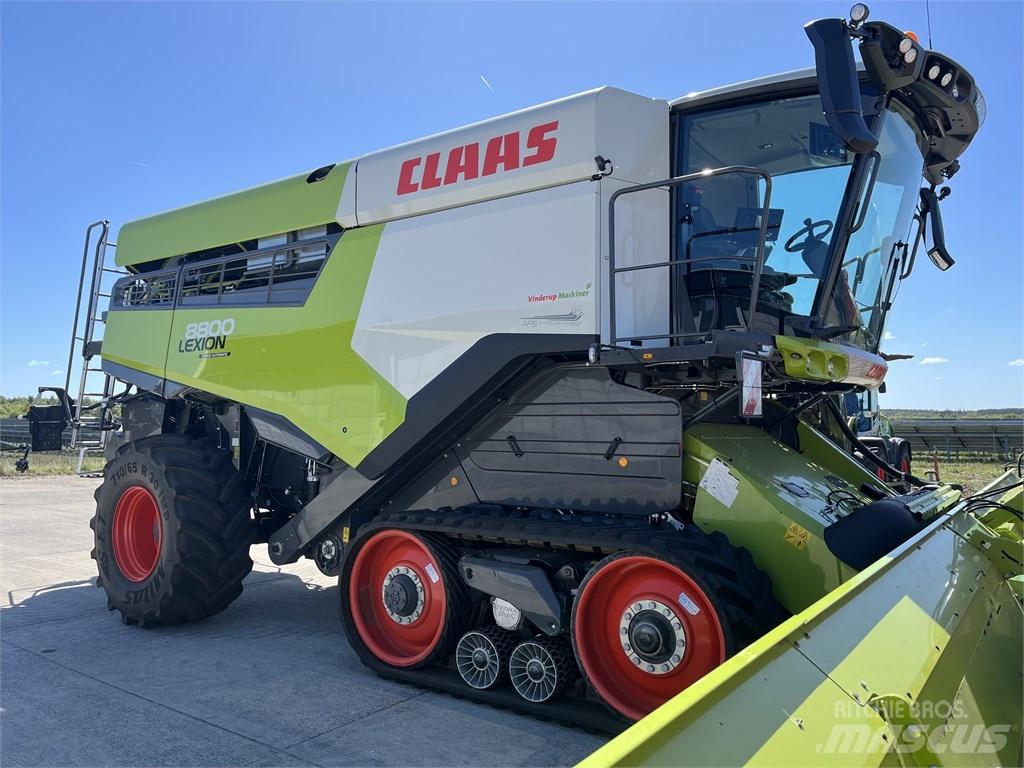 CLAAS Lexion 8800TT Maaidorsmachines