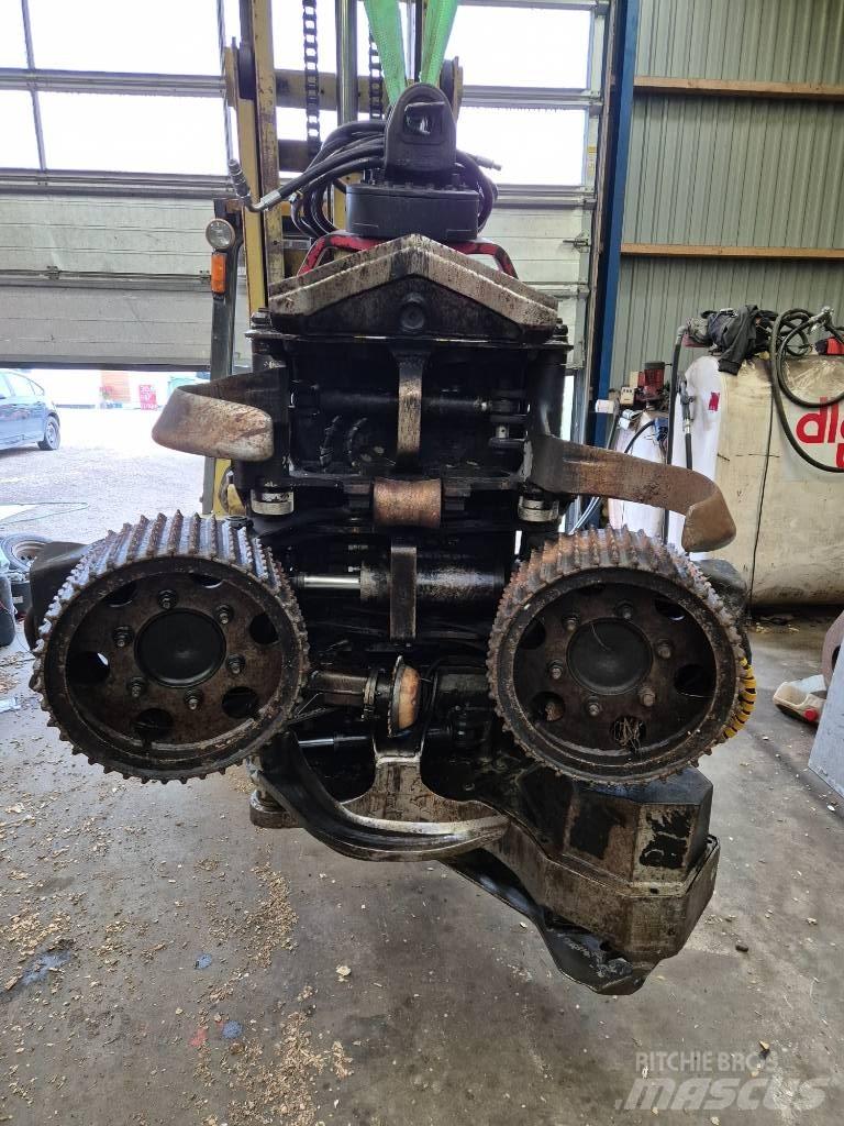 Komatsu 360.2 Boomvelkoppen