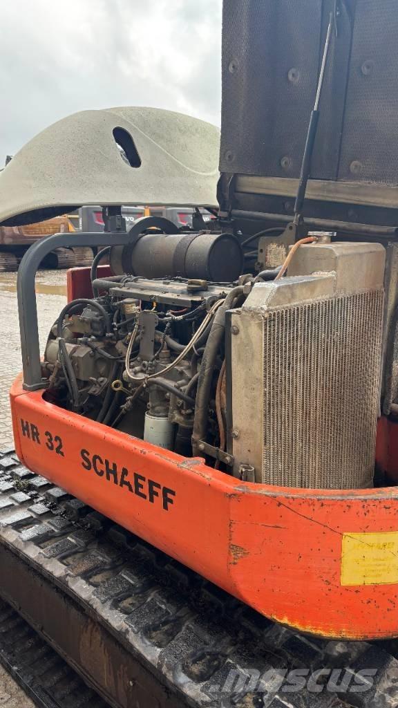 Schaeff HR 32 Midigraafmachines 7t - 12t