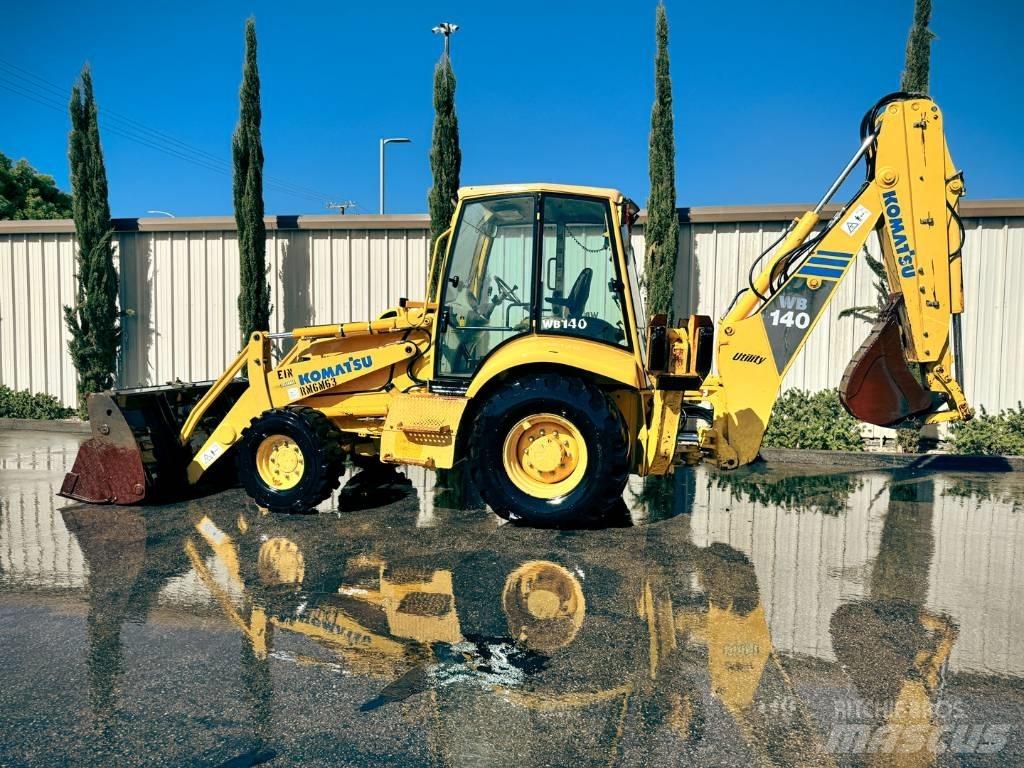 Komatsu WB 140-2N Graaf-laadcombinaties