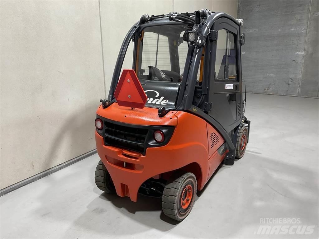 Linde H25T-02 LPG heftrucks