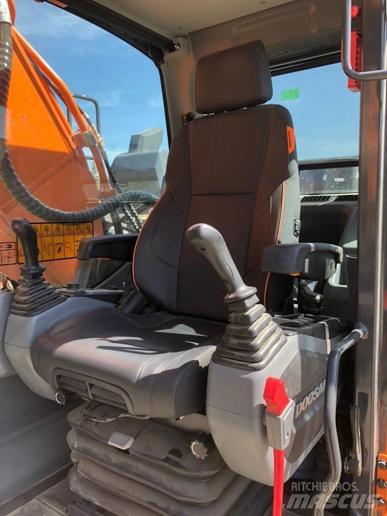 Doosan DX 300 LC-7 Rupsgraafmachines