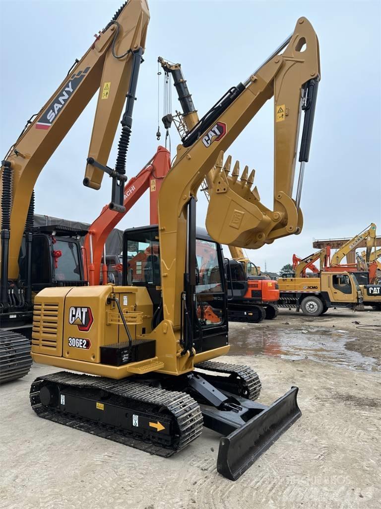 CAT 306 Rupsgraafmachines
