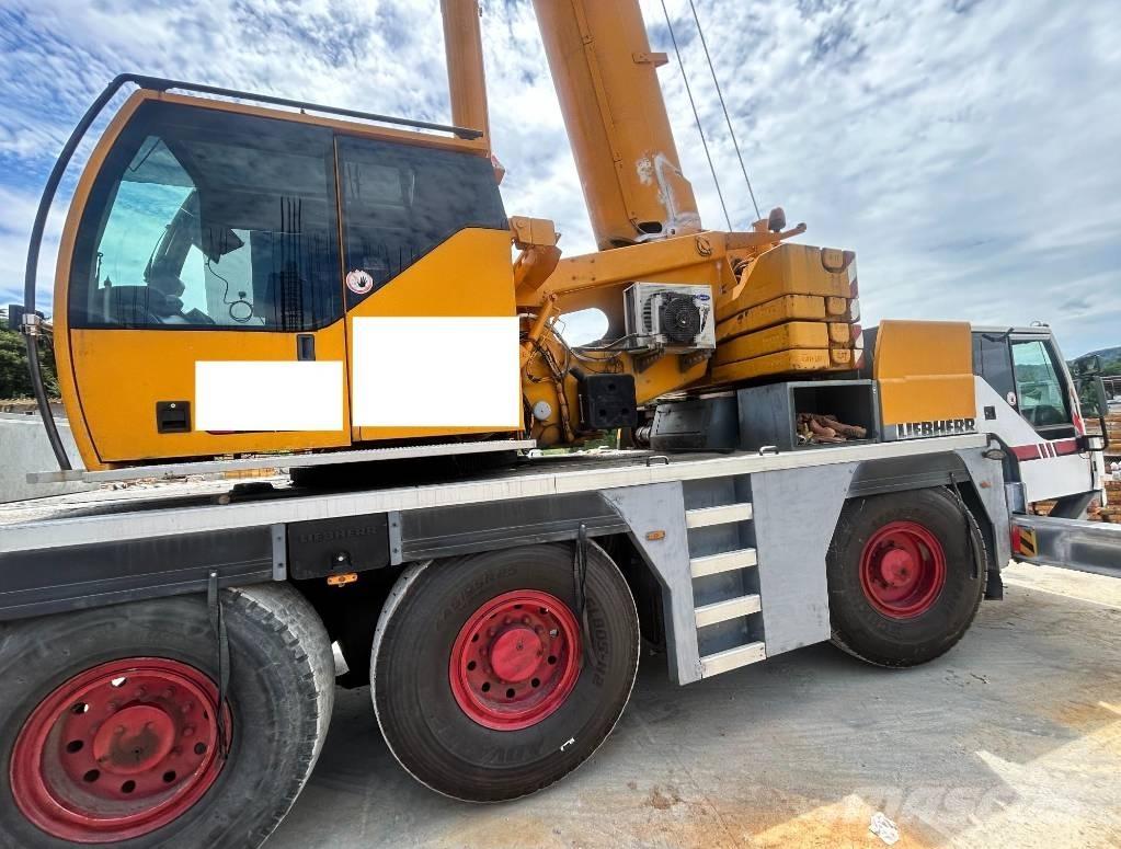 Liebherr LTM 1055 Kranen voor alle terreinen