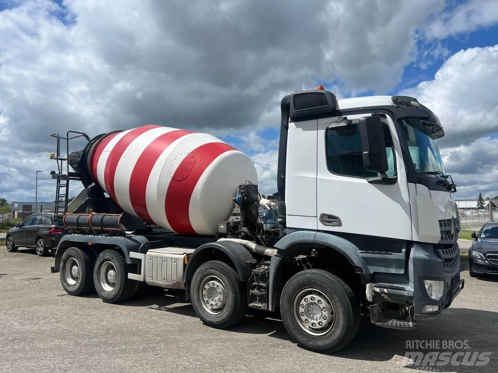 Mercedes-Benz 3244 Betonmixers en pompen