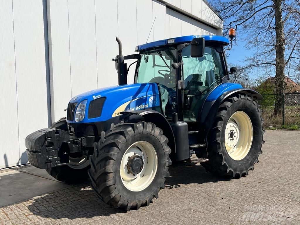 New Holland TS 115 A Tractoren