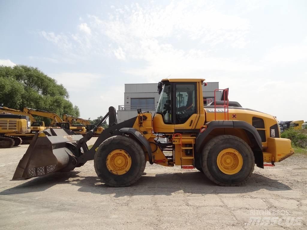 Volvo L 120 H Wielladers