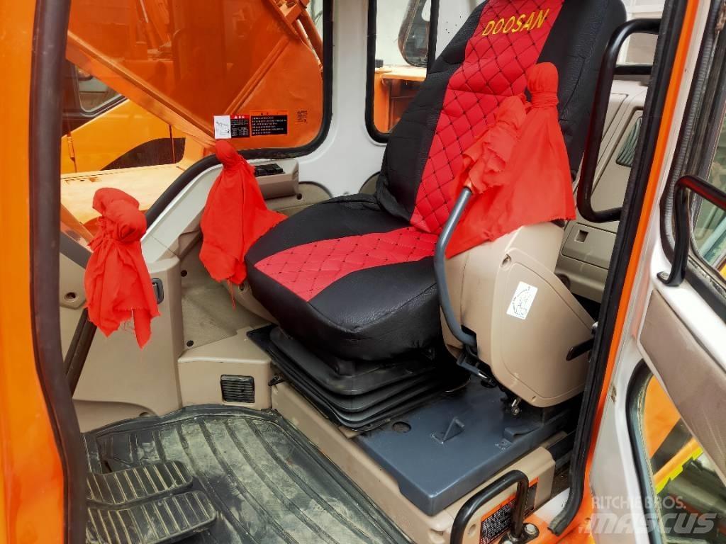 Doosan DH225LC-7 Rupsgraafmachines