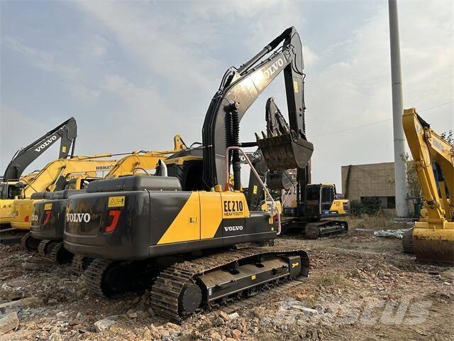 Volvo EC210B Rupsgraafmachines