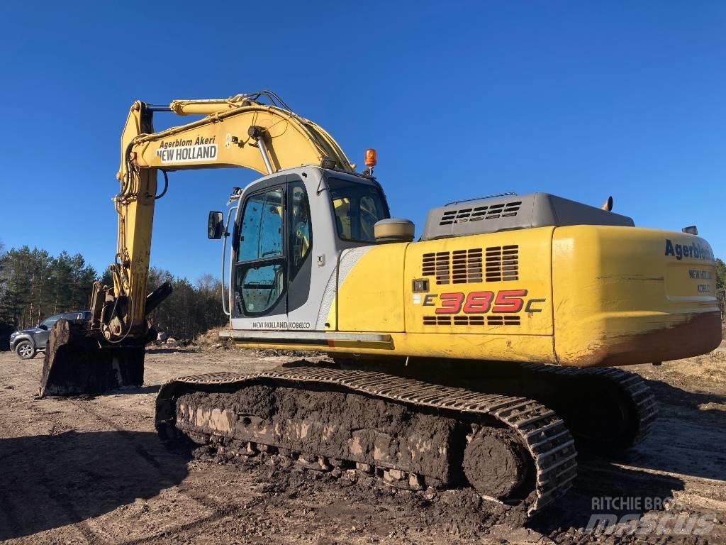 New Holland E 385 Rupsgraafmachines