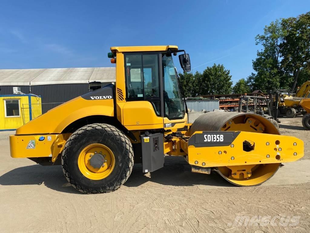 Volvo SD135B Trilrolwalsen