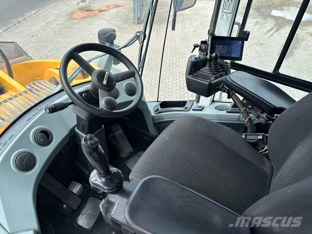 Liebherr L586 Wielladers