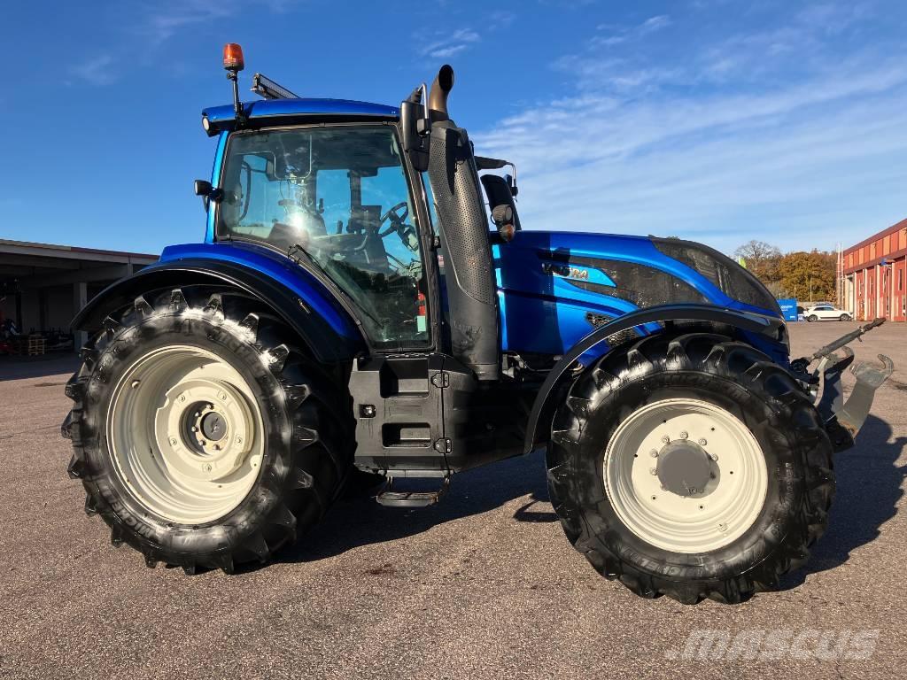 Valtra Valmet T 254 Tractoren