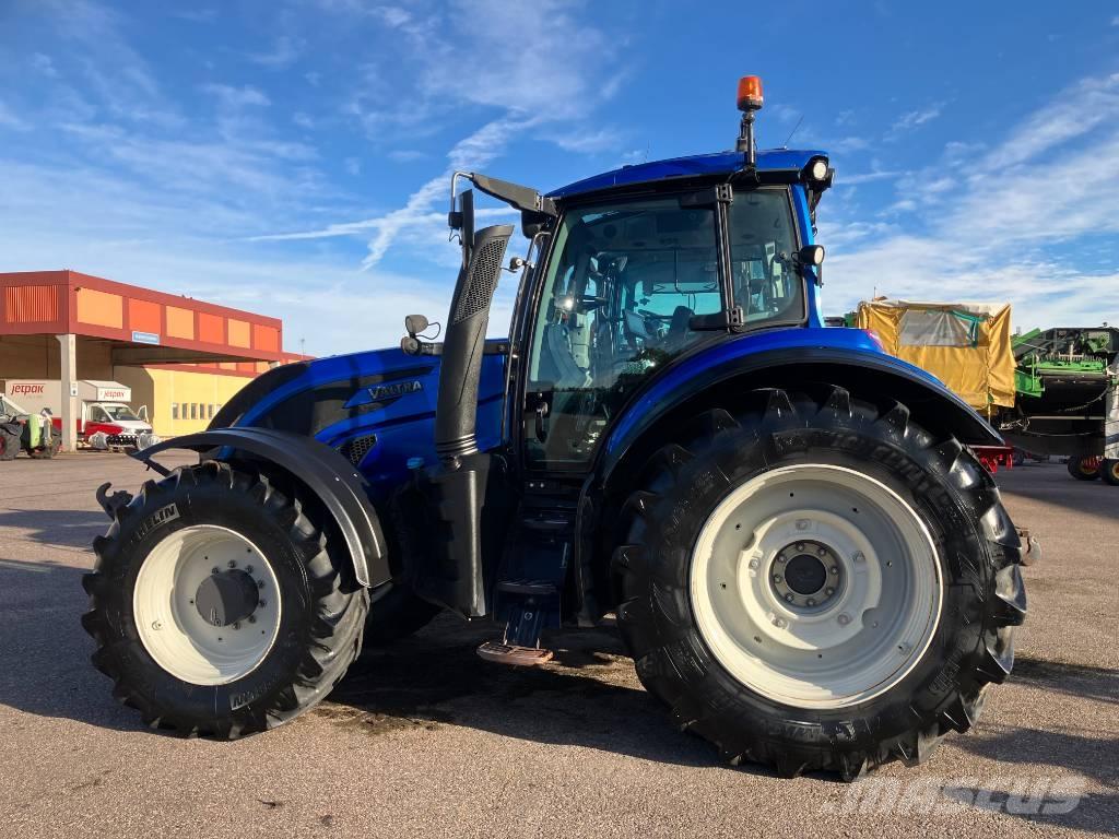 Valtra Valmet T 254 Tractoren