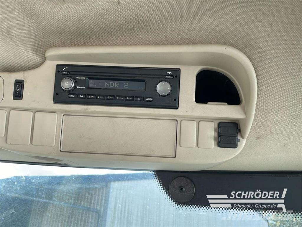 John Deere 6230 R Tractoren