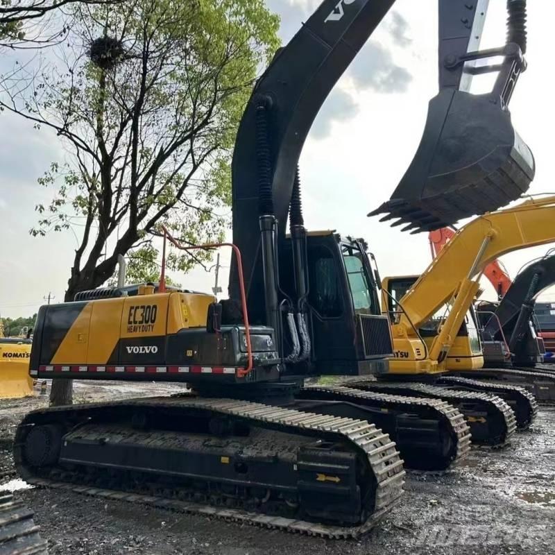 Volvo EC300 Rupsgraafmachines