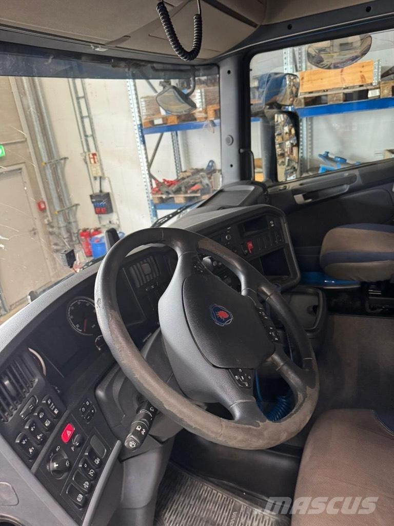 Scania R 490 LA Trekkers