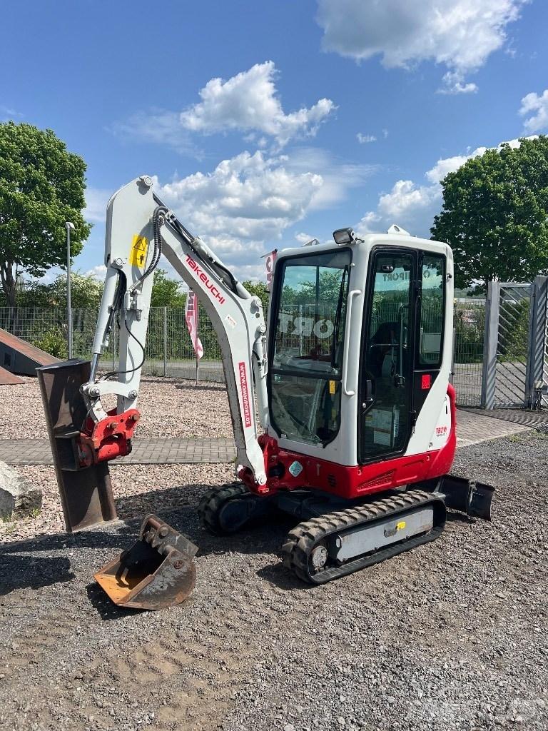 Takeuchi TB 216 Minigraafmachines < 7t