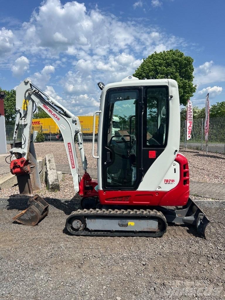Takeuchi TB 216 Minigraafmachines < 7t