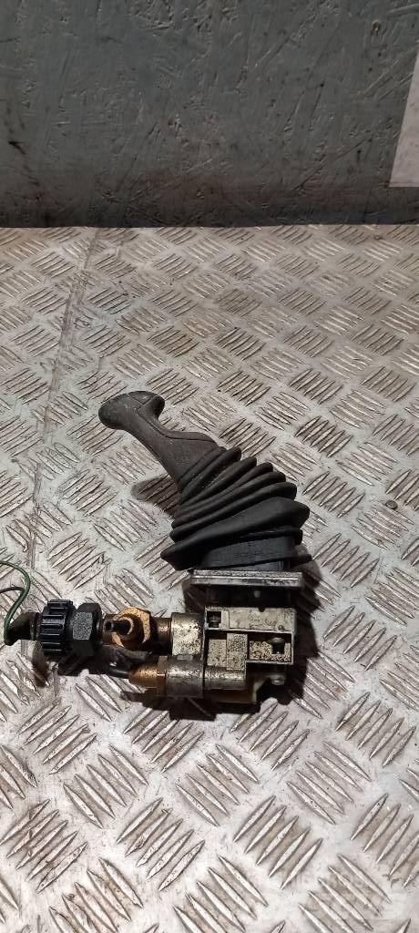 Scania S 94   1408332 Cabine en interieur