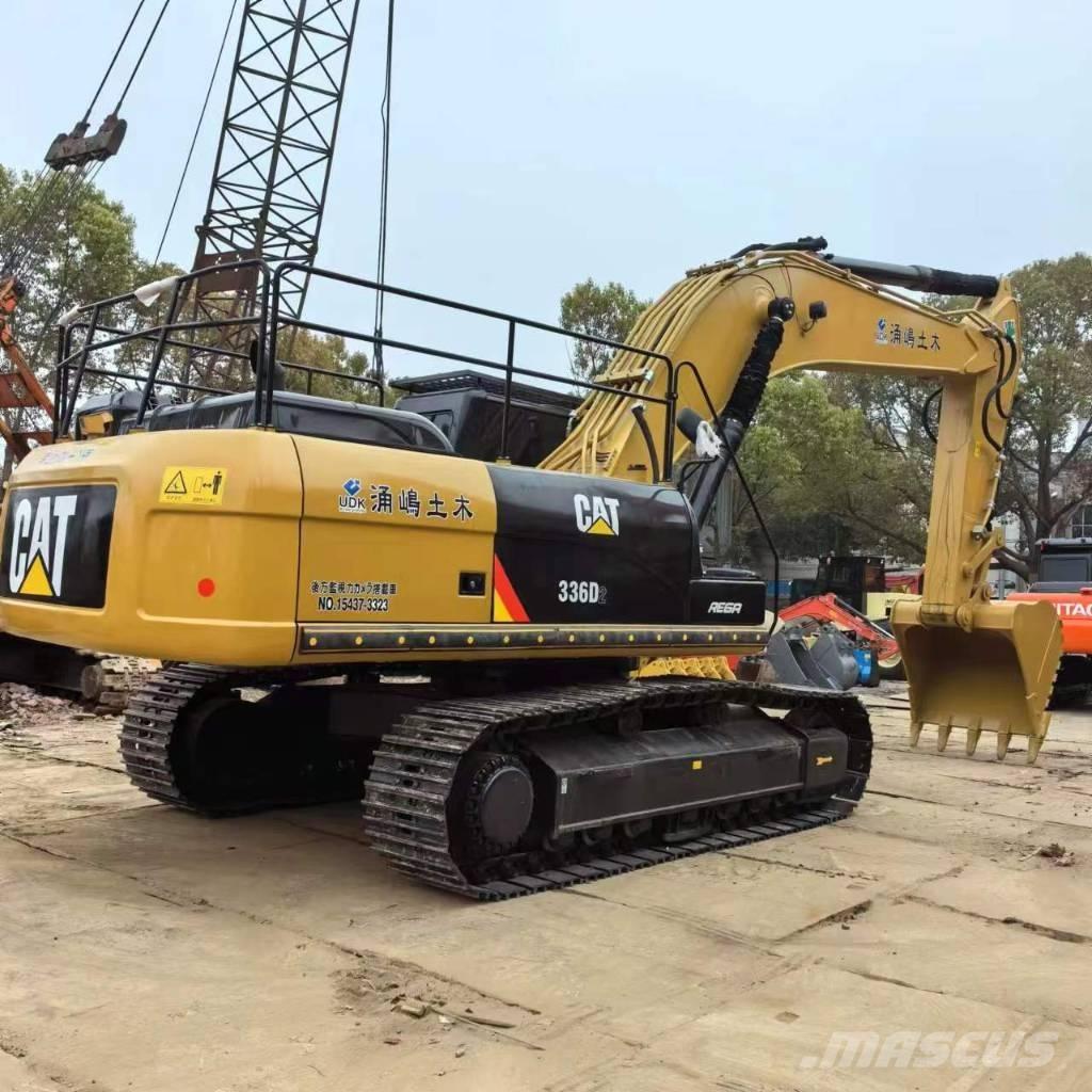CAT 336 D2 Rupsgraafmachines