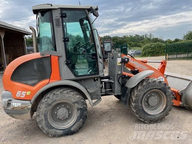 Atlas AR65e Wielladers