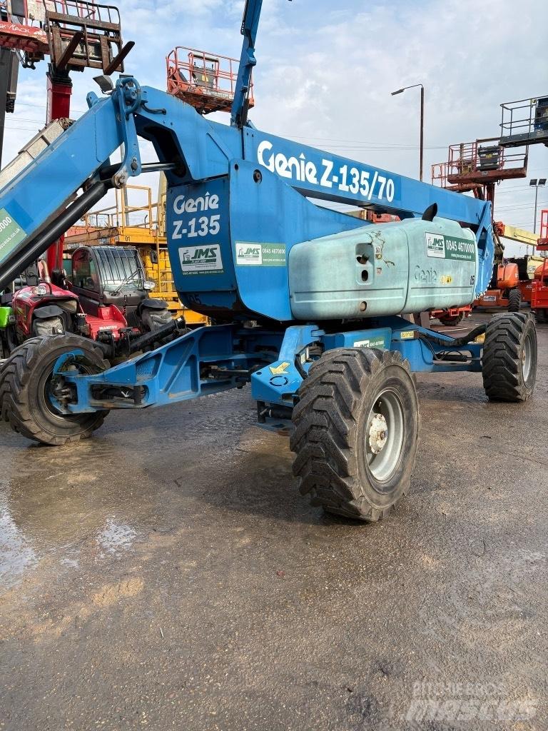 Genie Z 135/70 Knikarmhoogwerkers