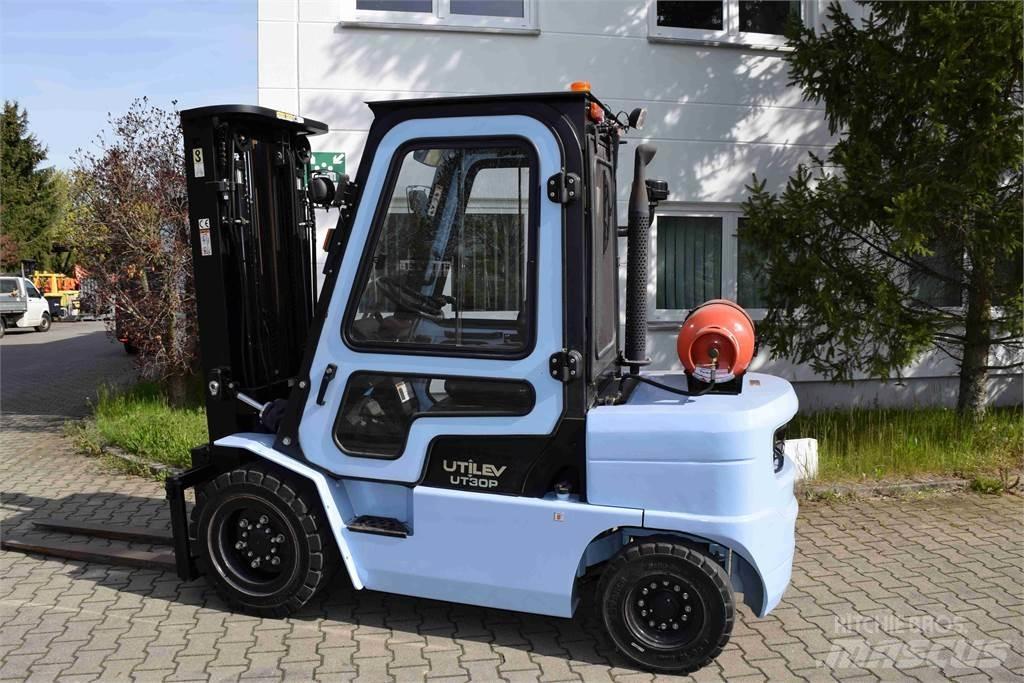 Utilev UT 30 LPG heftrucks