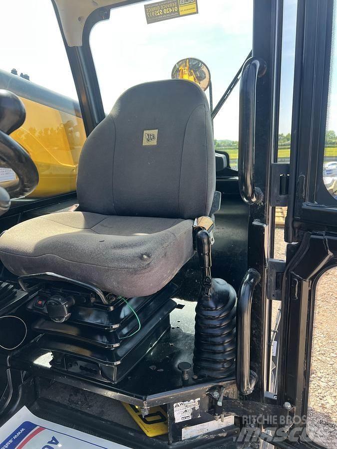 JCB 535-95 Verreikers