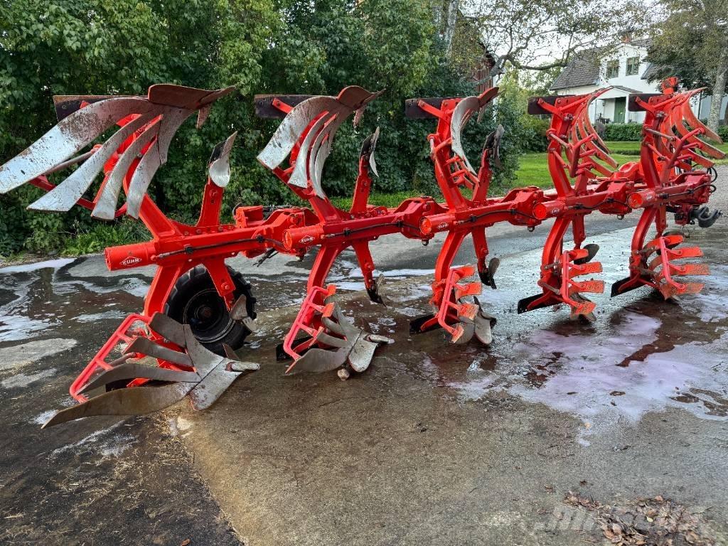 Kuhn VM 123 Wentelploegen