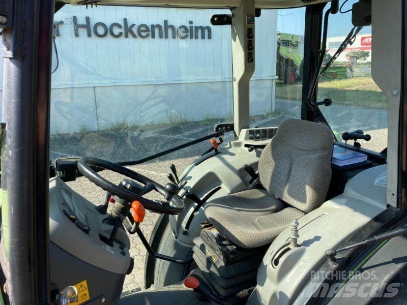 CLAAS NEXOS VE 230 Tractoren