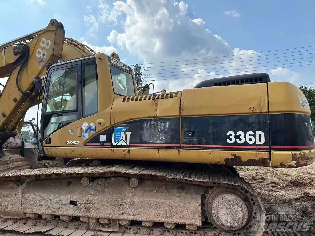 CAT 336 D Rupsgraafmachines