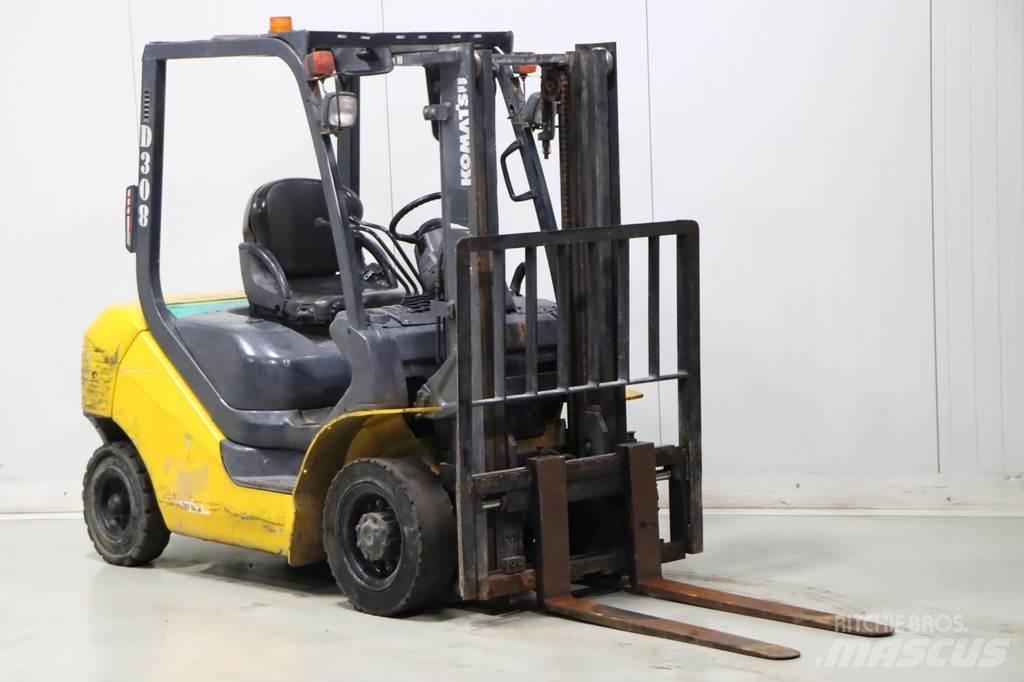 Komatsu FD25T-16 Diesel heftrucks