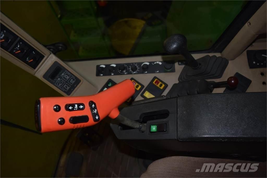 John Deere 2064 Maaidorsmachines