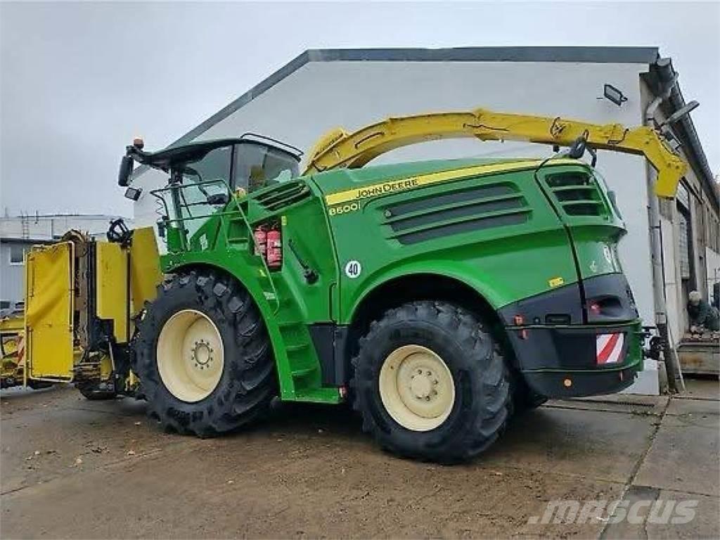 John Deere 8600 Zelfrijdende veldhakselaars