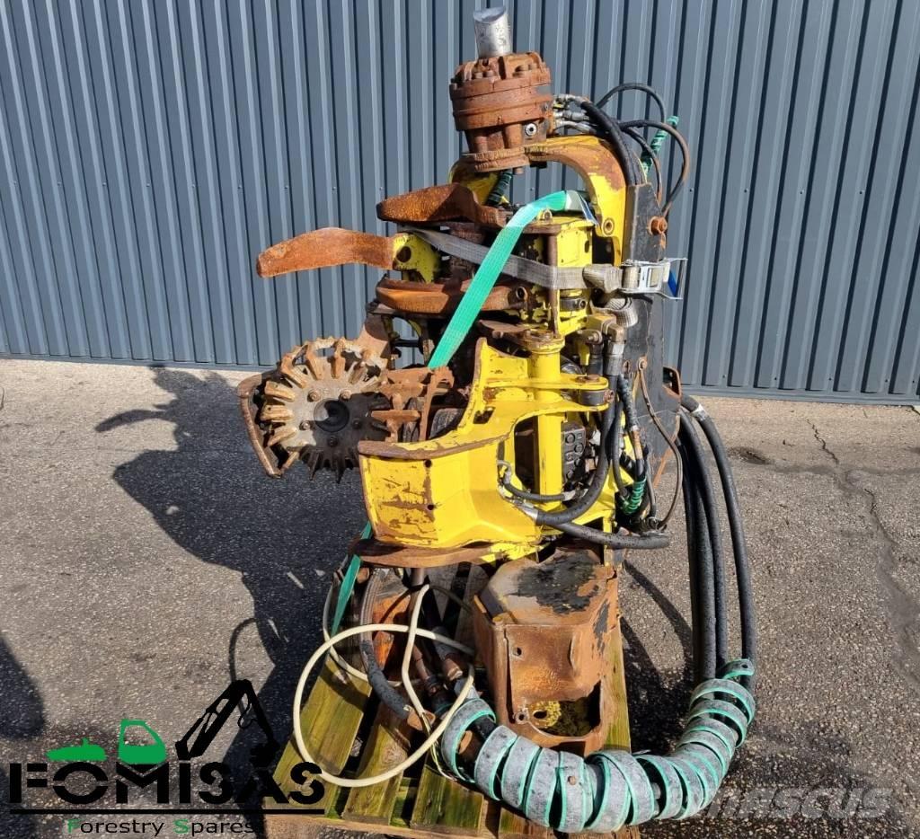 John Deere H413 Boomvelkoppen