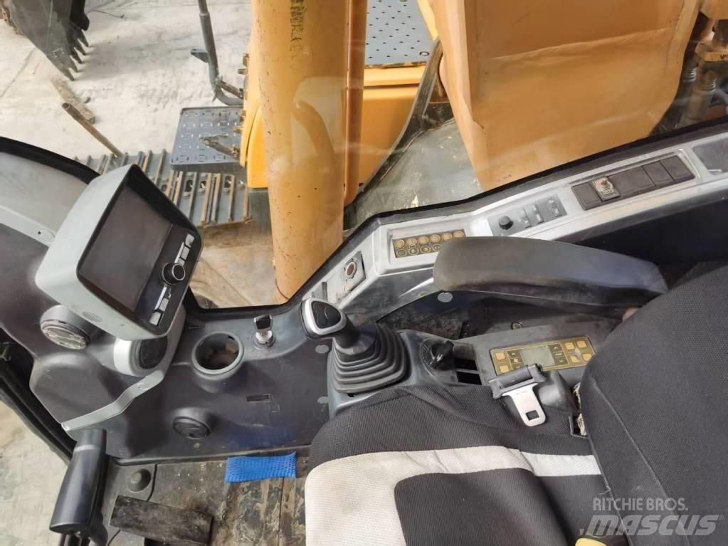 Hyundai 220lc-9s Rupsgraafmachines