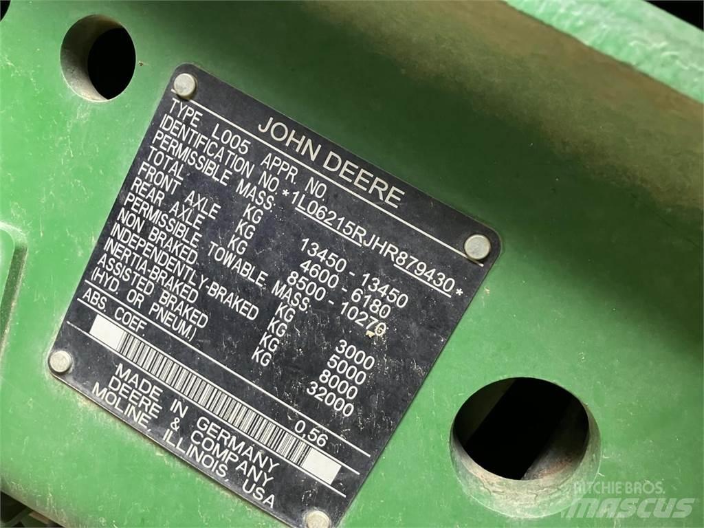 John Deere 6215R Tractoren