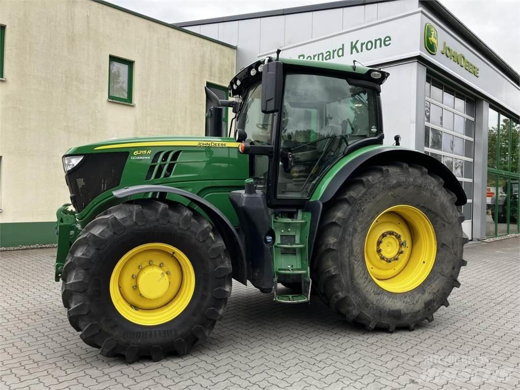 John Deere 6215R Tractoren