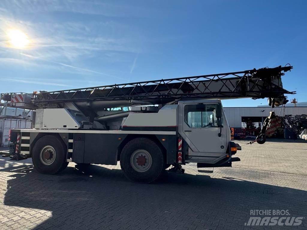 Liebherr LTM 1030-2 Kranen voor alle terreinen